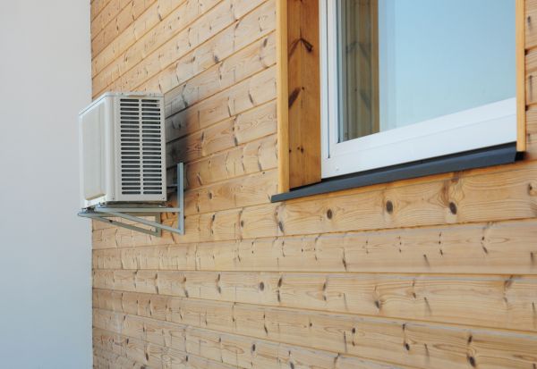 Cost of Exterior Paneling Installation in Pensacola