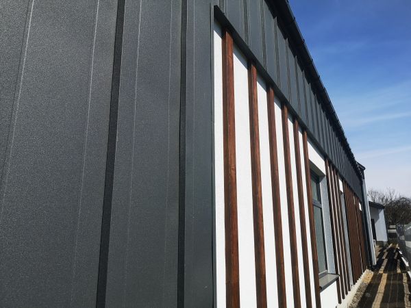 Cost of Metal Cladding Replacement in Pensacola